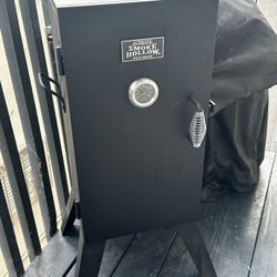 Hollow Smoke Wood Electric Smoker