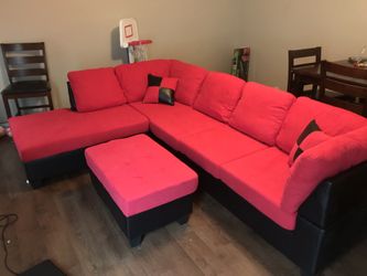 Brand new sectional sofa with free ottoman