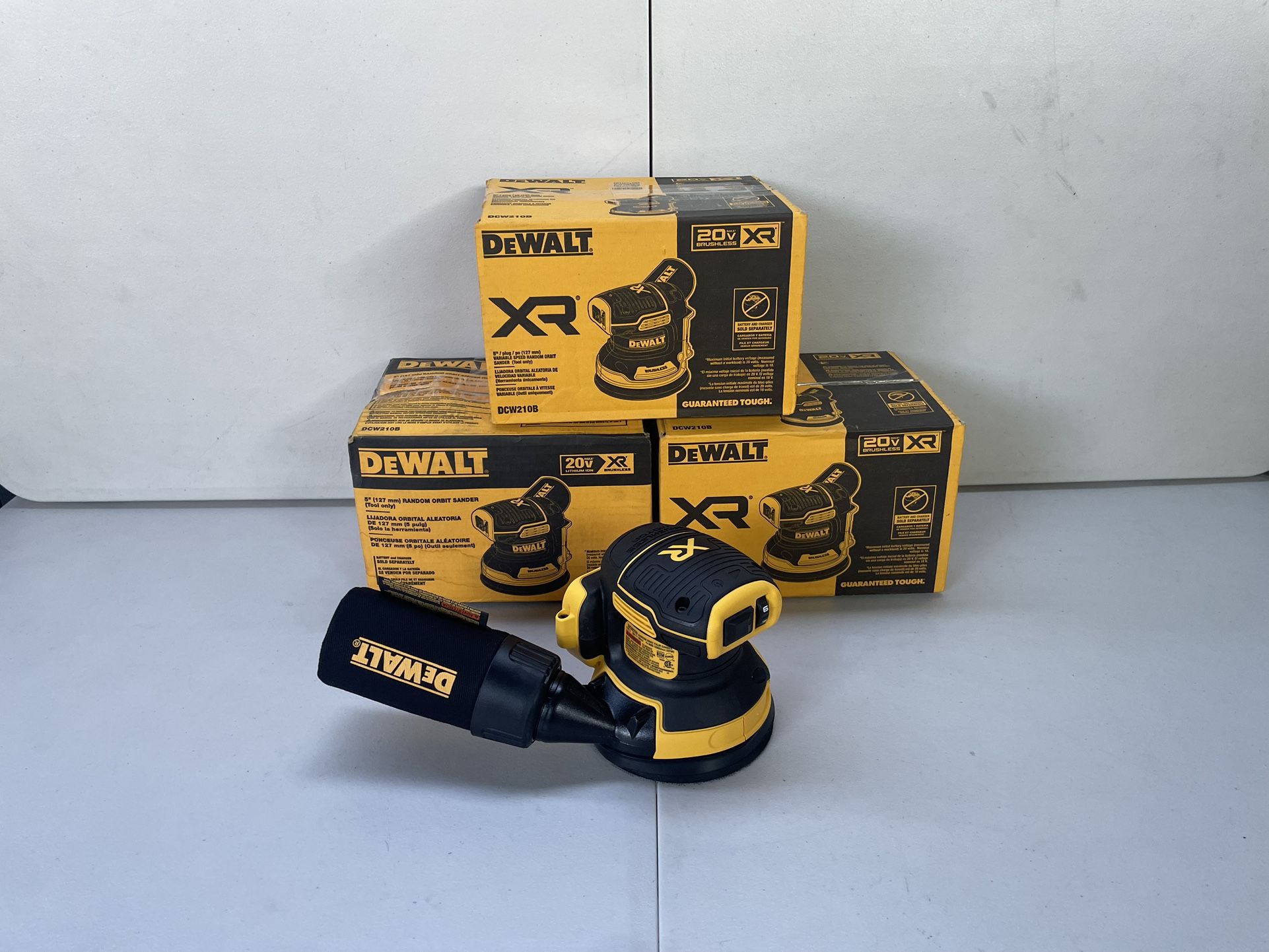 Dewalt 5” Variable Speed Random Orbit Sander 20v XR (Tool Only)