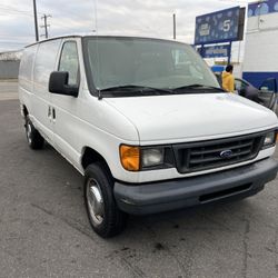 03 FORD 🐎🚛/ 135,000 LOW MILES, LEATHER INTERIOR/ ENGINE AND TRANS IS IN GREAT CONDITION/ NO CHECK ENGINE LIGHT/ CLEAN TITLE/ SERIOUS BUYERS ONLY, PL