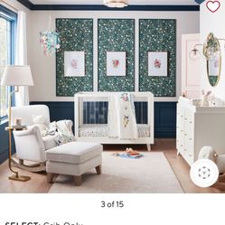 Pottery Barn Slone Beautiful Crib With New Mattress 