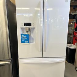 Kenmore Refrigerator 