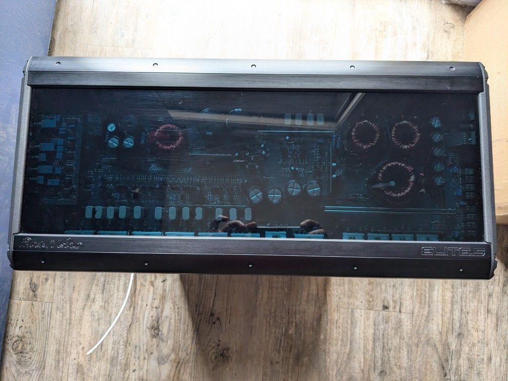 Phoenix Gold Elite.5 Amplifier