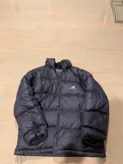 Very warm medium size NEw balance coat