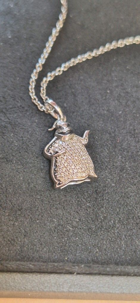Disney Treasures The Nightmare Before Christmas Diamond Necklace 1/6 ct tw Sterling Silver 17"