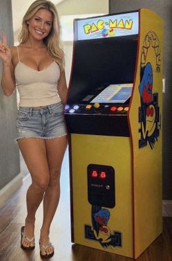 Arcade 1up Attack from Mars, Pac-Man, Simpsons Cabinets