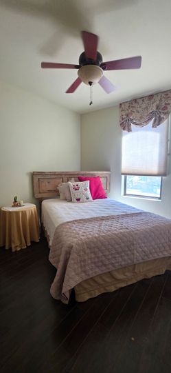 Full bed