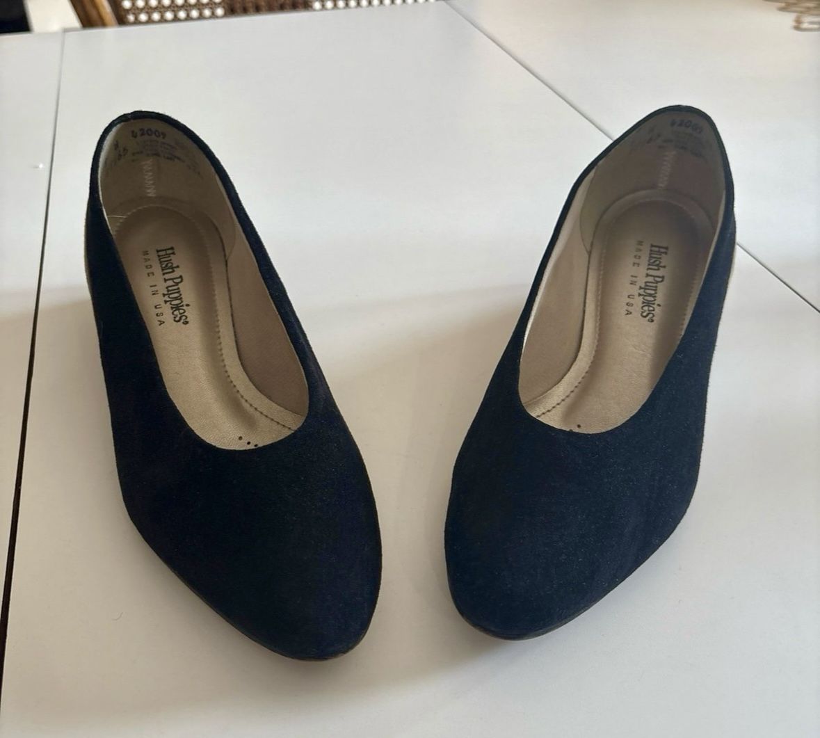 Vintage 1980’s Black Leather Hush Puppies 
