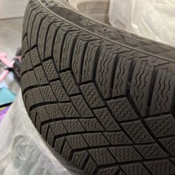 Set (4) Continental VikingContact Studless Nordic Winter Tires (mounted on rims)