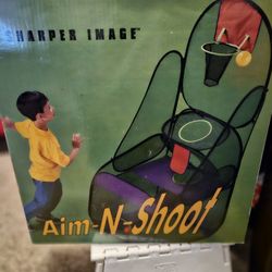 NEW Outdoor OR Indoor Play , Sharper Image VIEW RIDGE EVT