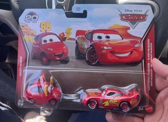 Disney Pixar cars diecast 2pack Maddy McGear & Lightning McQueen