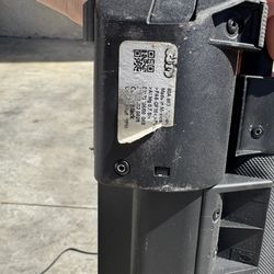 Genuine OEM 2018-2024 Audi Q5 Cargo Cover