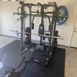 SMITH MACHINE/ PULLEY SYSTEM/ SQUAT RACK/ ADJUSTABLE BENCH/ BARBELL/ OLYMPIC BUMPER PLATES/ GYM EQUIPMENT/ FREE DELIVERY 🚚 