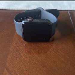 Apple Watch Series 6 Great Condition 