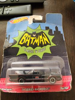 Batman hotwheels 1:64 scale. Batmobile from 1966 series. New. Avondale