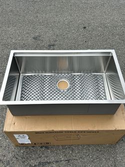 Brand new 32×19 stainless steel drop in  kitchens sink for 140