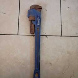 Iron Pipe Wrench 