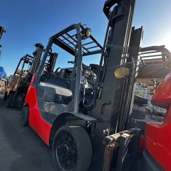 Toyota Forklift 5000 Lbs, 3 Stages, 90 Days Warranty