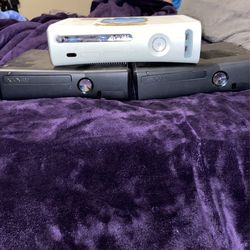 3 xbox 360’s