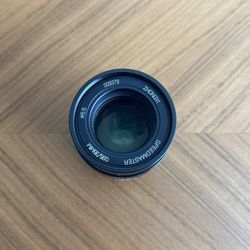 Fujifilm 35mm f.095 Mitakon Lens
