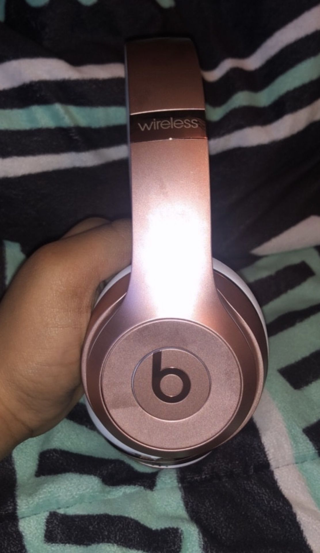 Beats solo3 wireless (rose gold)