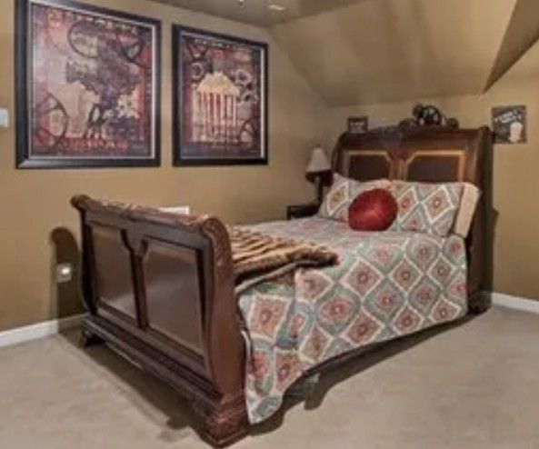 Solid Wood Queen Bed