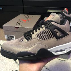 Jordan 4 Taupe haze Size 9.5 Size 11