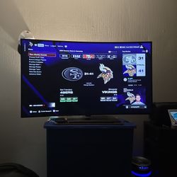 55" Class RU7300 Curved Smart 4K UHD TV 