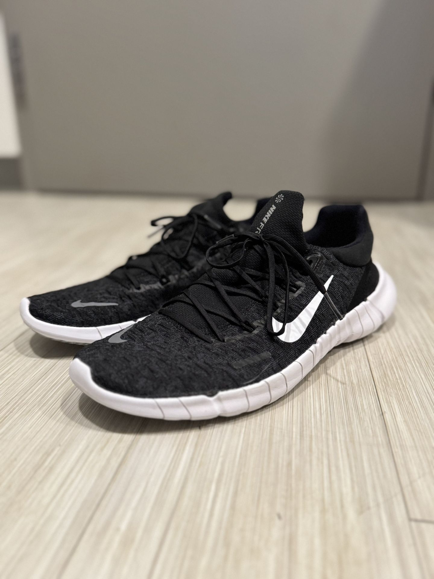 Mens Nike Running Shoes