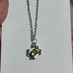 crab peridot necklace 