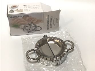 🥟 Brand New Stainless Steel Dumpling Maker / Pierogi Mold (9.5 cm / Large)