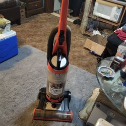 Bissell Clearview Vaccum 