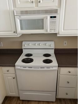 Stove and Microwave