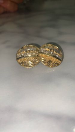 Gold last supper earrings