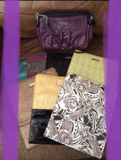 AVAILABLE ****MICHE MINI PURSE AND 8 Mini SHELLS (Petite)
