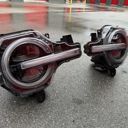 OEM LED Headlights for 2021-2025 Ford Bronco – Full LED with DRL Ring (Like New)