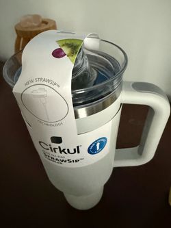 Cirkul 40 oz All-Day StrawSip Tumbler
