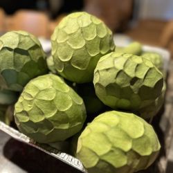 Fresh Cherimoya 9$