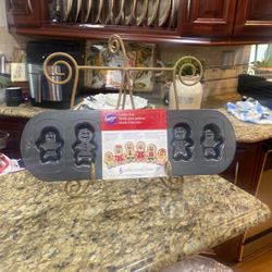 New Wilton Gingerbread Cookie Pan