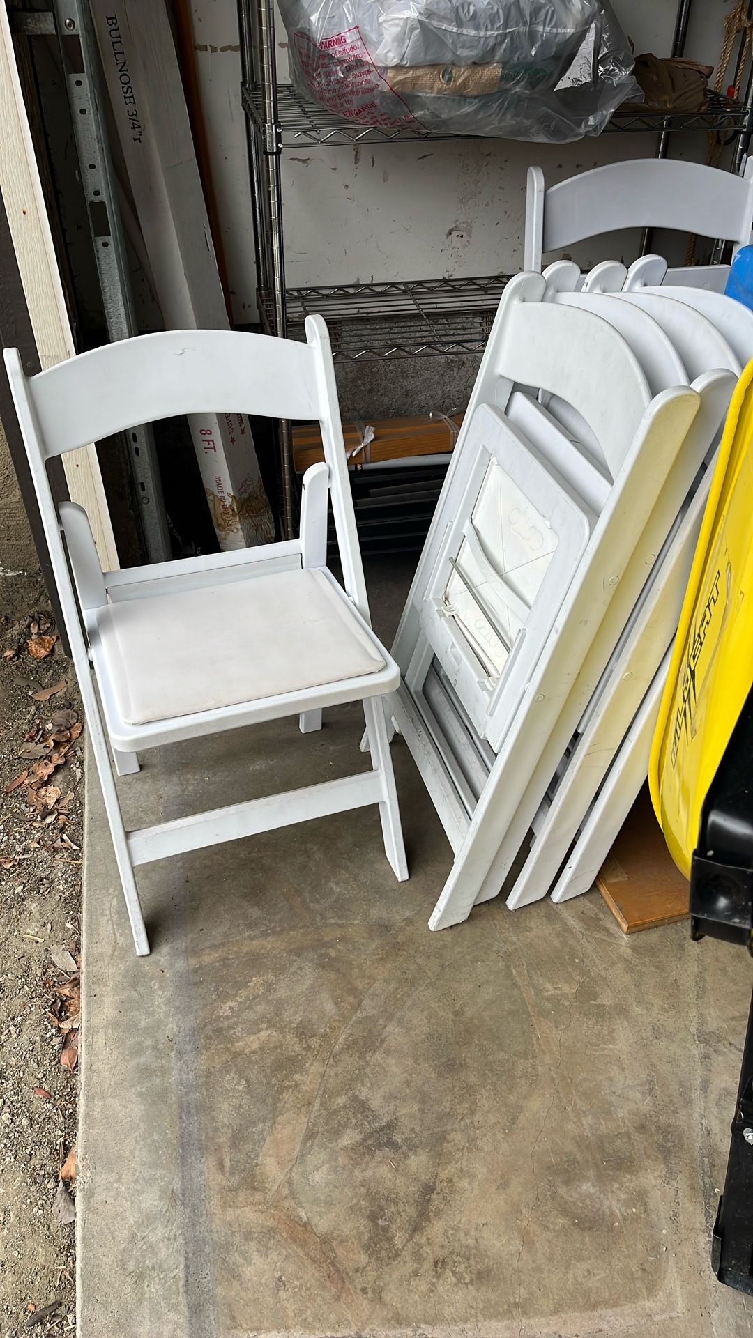 Classic Resin Folding Chairs 10x