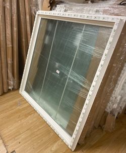 Storm-ready impact windows.
Custom fit. Competitive pricing.