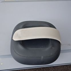Bose Bluetooth Speaker (Strap On ) Portable 