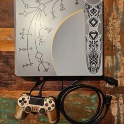 PS4 God Of War Console W Game And Controllers