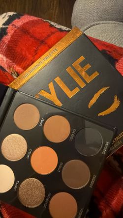 Kylie cosmetics eyeshadows (new)