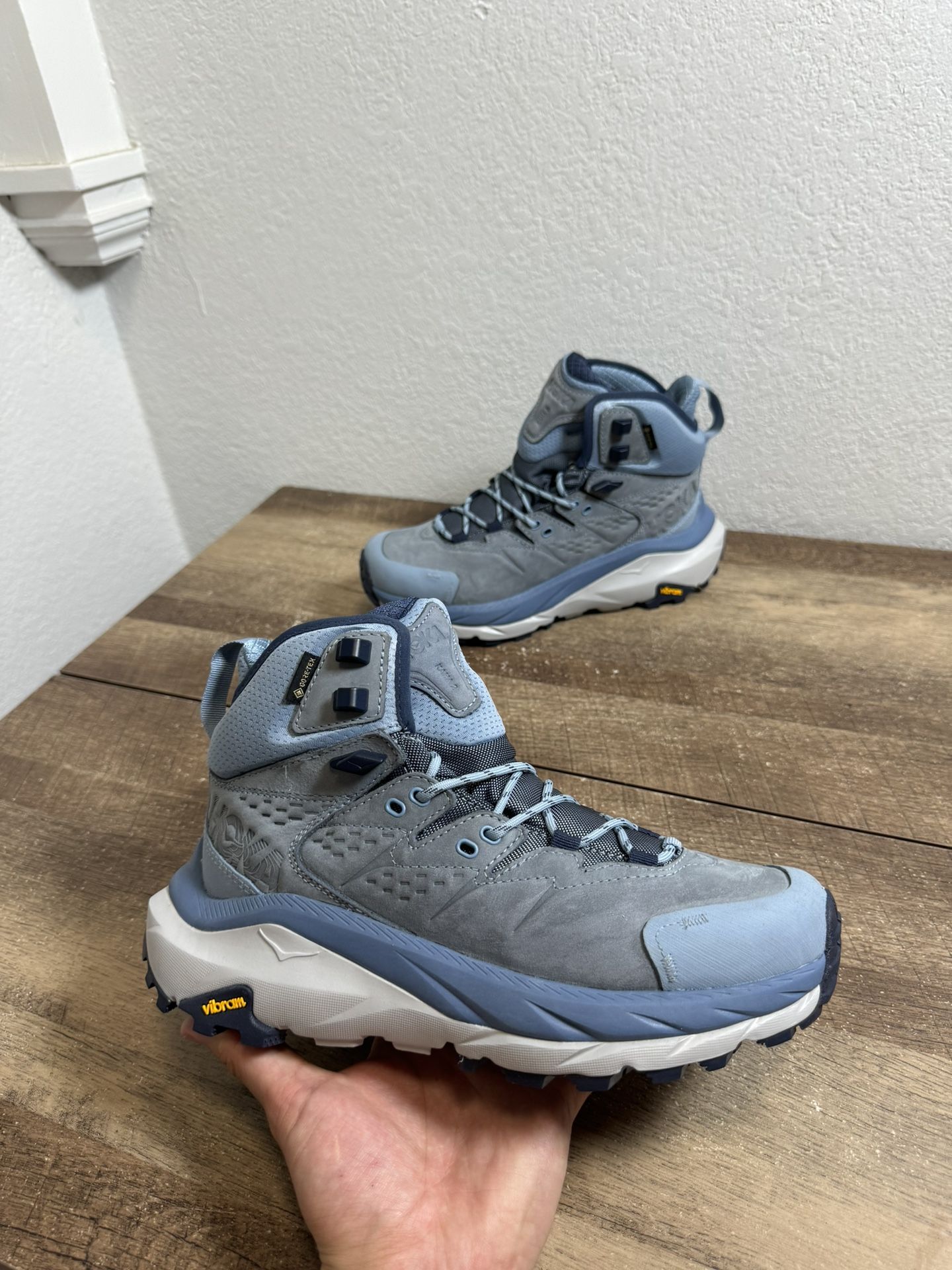 Hoka One One Boots Womens 7 B Blue Kaha 2 GTX 1123156 MSHM Hiking Trail Shoes