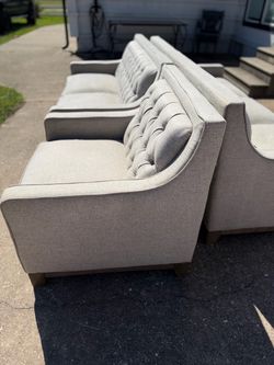 Gray Tufted Sectional Sofa