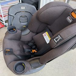Chicco Fit360 Rotating Car seat 
