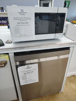 $699 (LIMITED TIME OFFER: FREE DELIVERY Within 20 Miles)  GE CAFÉ SMART Countertop Microwave in White