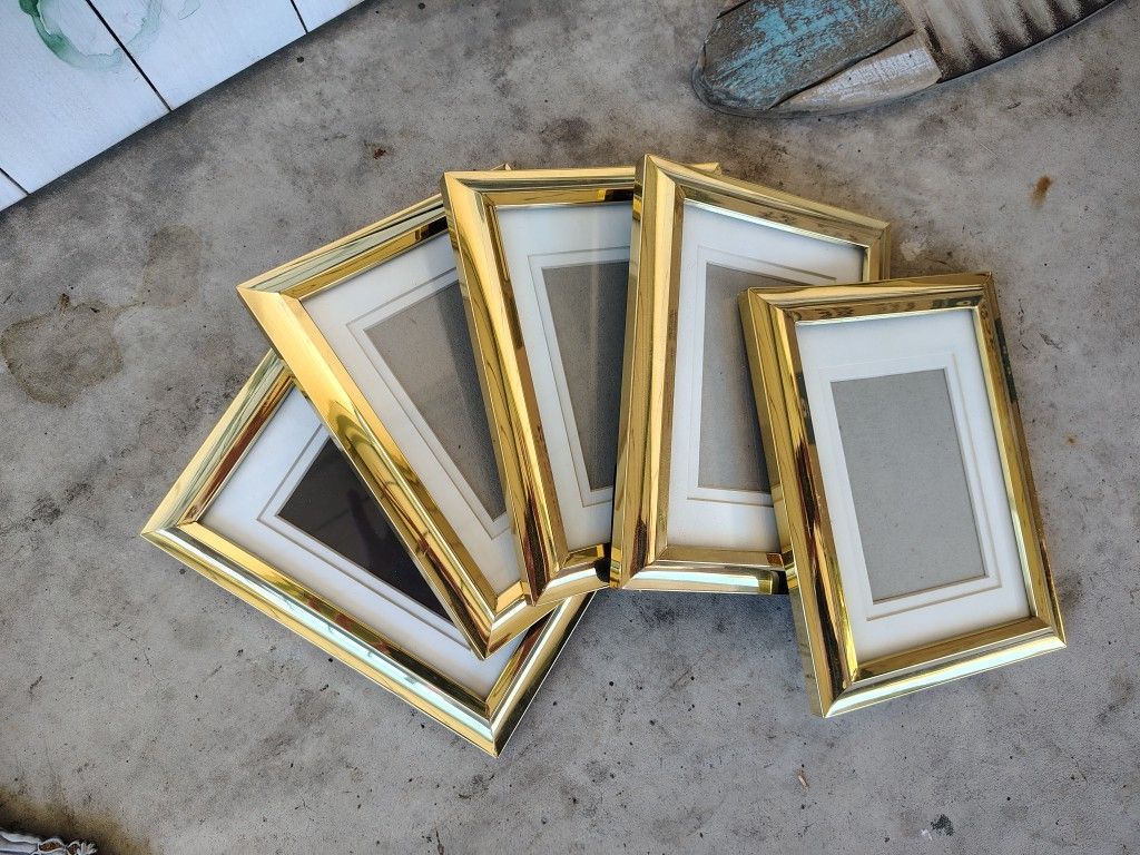 Gold Frames 4 X 6" (5 ea)