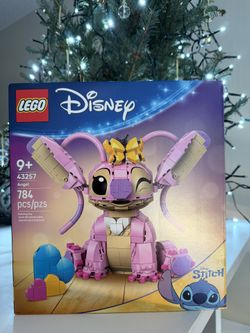 Lego stitch